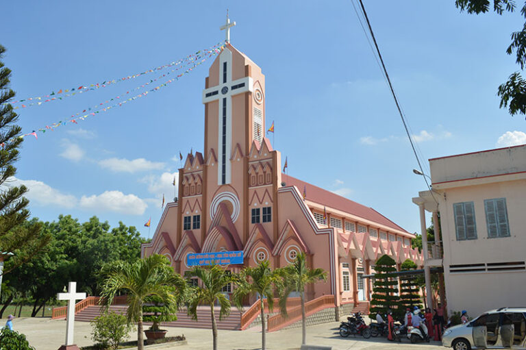 Giờ lễ Nhà Thờ Cầu Bảo (TP. Phan Rang) Giờ lễ Nhà Thờ Cầu Bảo (TP. Phan Rang)