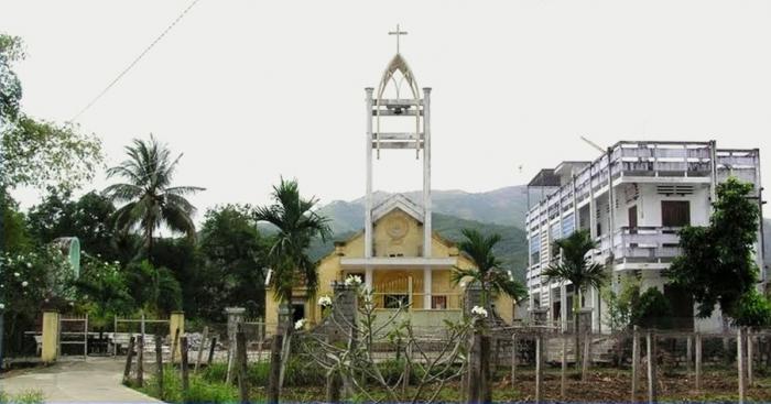 Giờ lễ Nhà Thờ Cầu Ké (TP. Nha Trang)