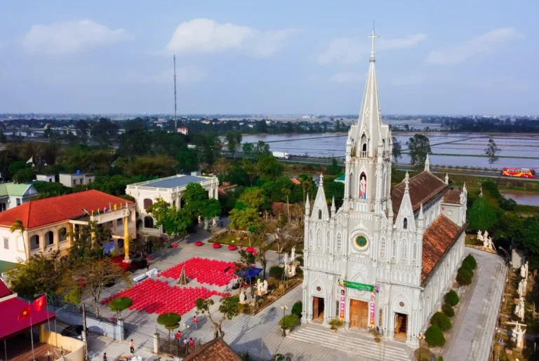 Giờ lễ Nhà Thờ An Khoái (H. Thanh Liêm) Giờ lễ Nhà Thờ An Khoái (H. Thanh Liêm)