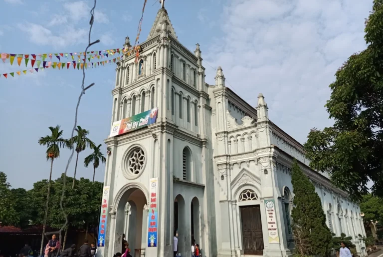 Giờ lễ Nhà Thờ Đoan Nữ (H. Mỹ Đức) Giờ lễ Nhà Thờ Đoan Nữ (H. Mỹ Đức)