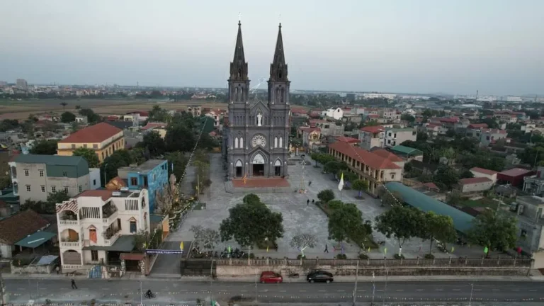Giờ lễ Nhà Thờ Động Linh (Tx. Duy Tiên) Giờ lễ Nhà Thờ Động Linh (Tx. Duy Tiên)