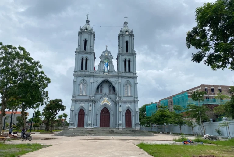 Giờ lễ Nhà Thờ Hoàng Nguyên (H. Phú Xuyên)