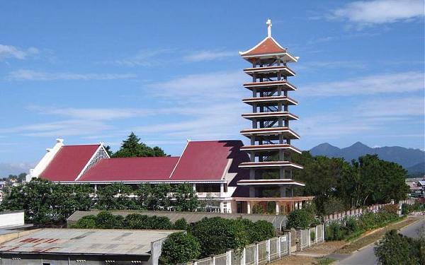 Giờ lễ Nhà Thờ Thiện Lâm (TP. Đà Lạt) Giờ lễ Nhà Thờ Thiện Lâm (TP. Đà Lạt)