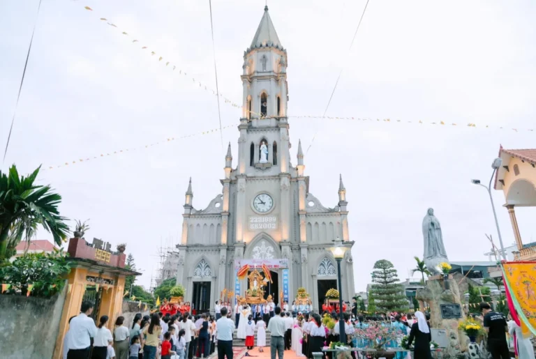 Giờ lễ Nhà Thờ Thiện Mỹ (H. Ý Yên) Giờ lễ Nhà Thờ Thiện Mỹ (H. Ý Yên)