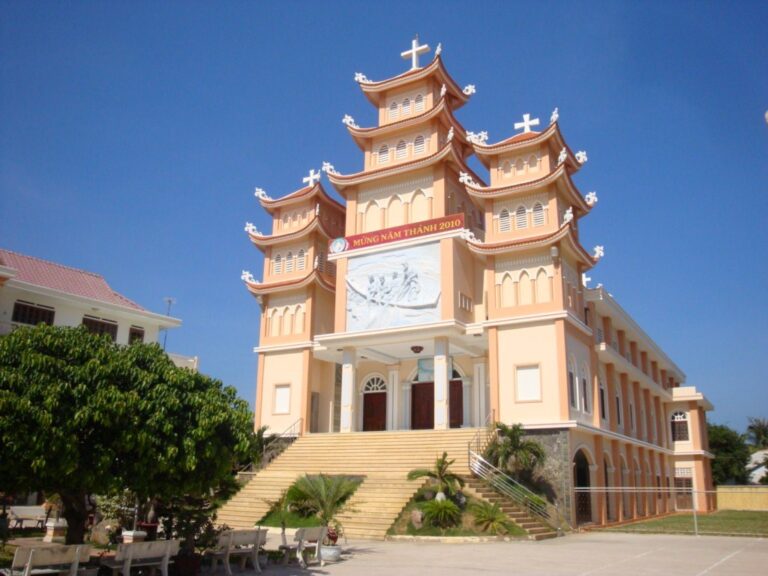 Giờ lễ Nhà Thờ Mũi Né (TP. Phan Thiết) Giờ lễ Nhà Thờ Mũi Né (TP. Phan Thiết)