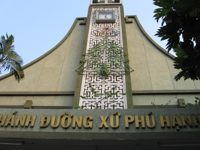 Giờ lễ Nhà Thờ Phú Hạnh (Q. Phú Nhuận)