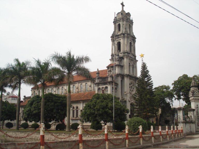 Giờ lễ Nhà Thờ Phùng Khoang (H. Nam Từ Liêm)