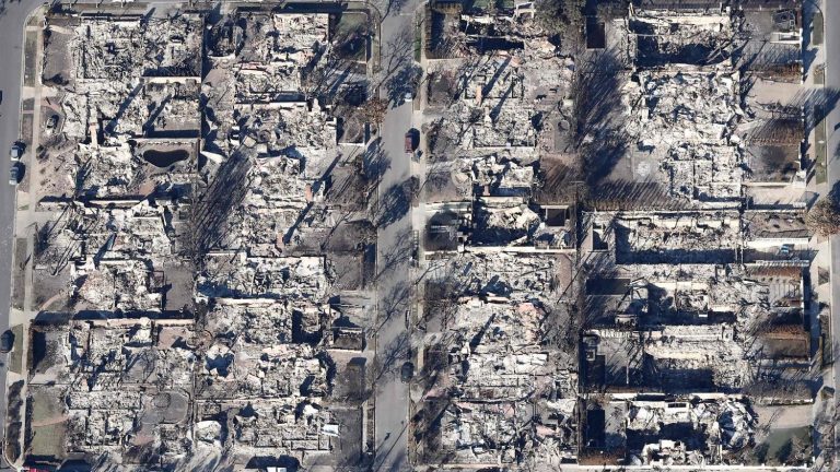 Các tổ chức Công giáo huy động cứu trợ các nạn nhân hỏa hoạn ở Los Angeles